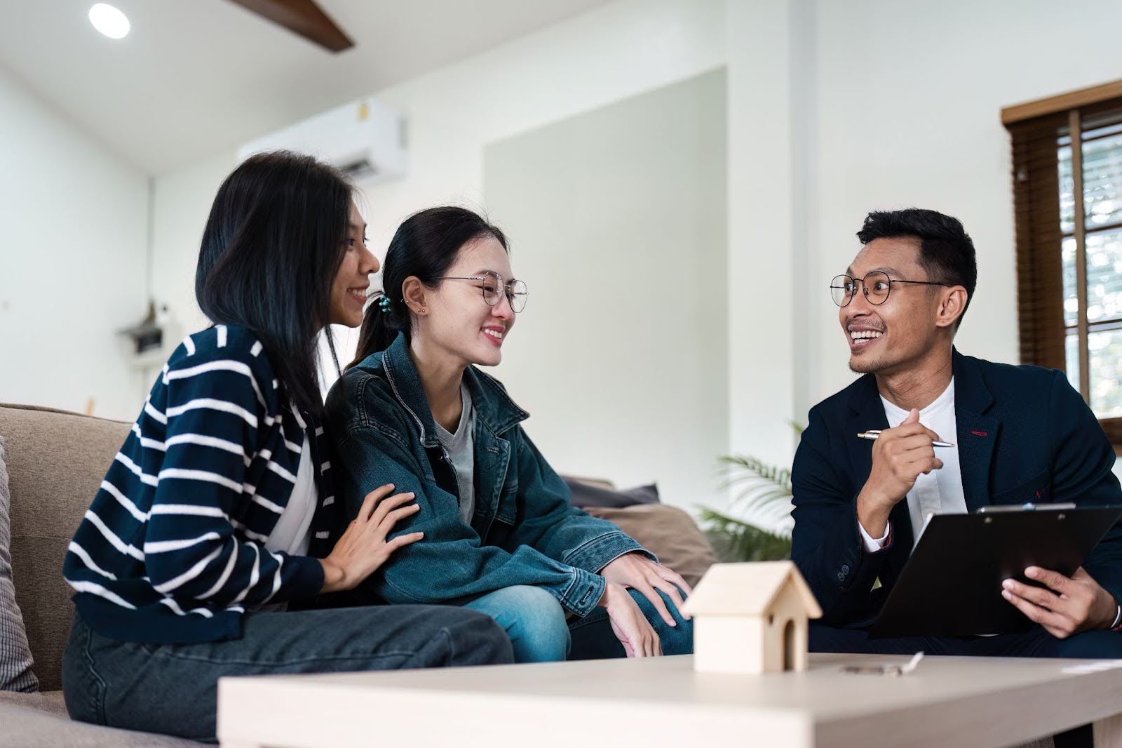 Stress-Free Lease Renewals During the Winter Months